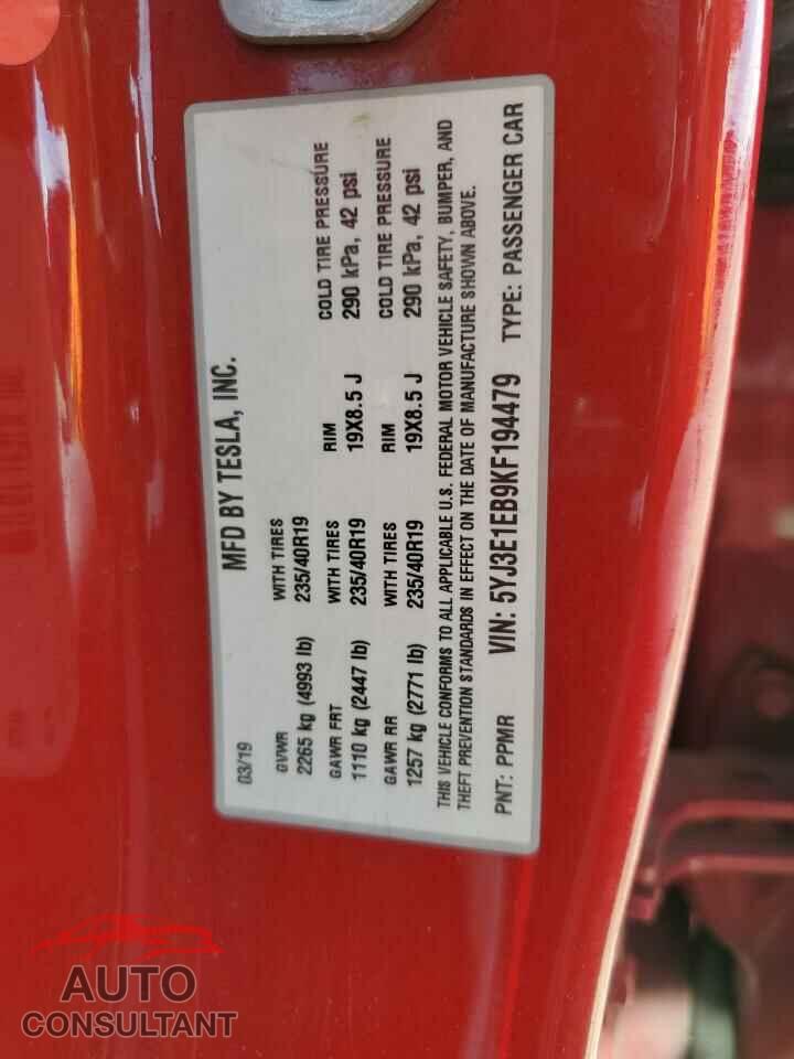 TESLA MODEL 3 2019 - 5YJ3E1EB9KF194479