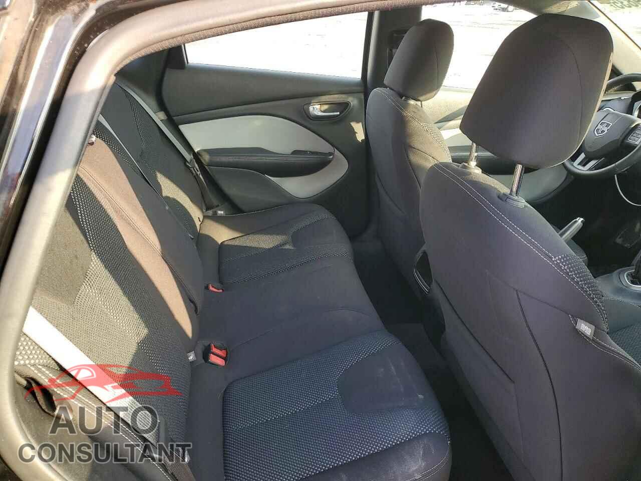 DODGE DART 2015 - 1C3CDFBB1FD344980
