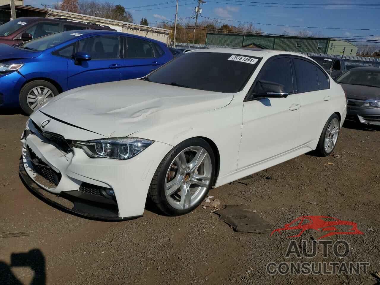 BMW 3 SERIES 2018 - WBA8B7G54JNU95490