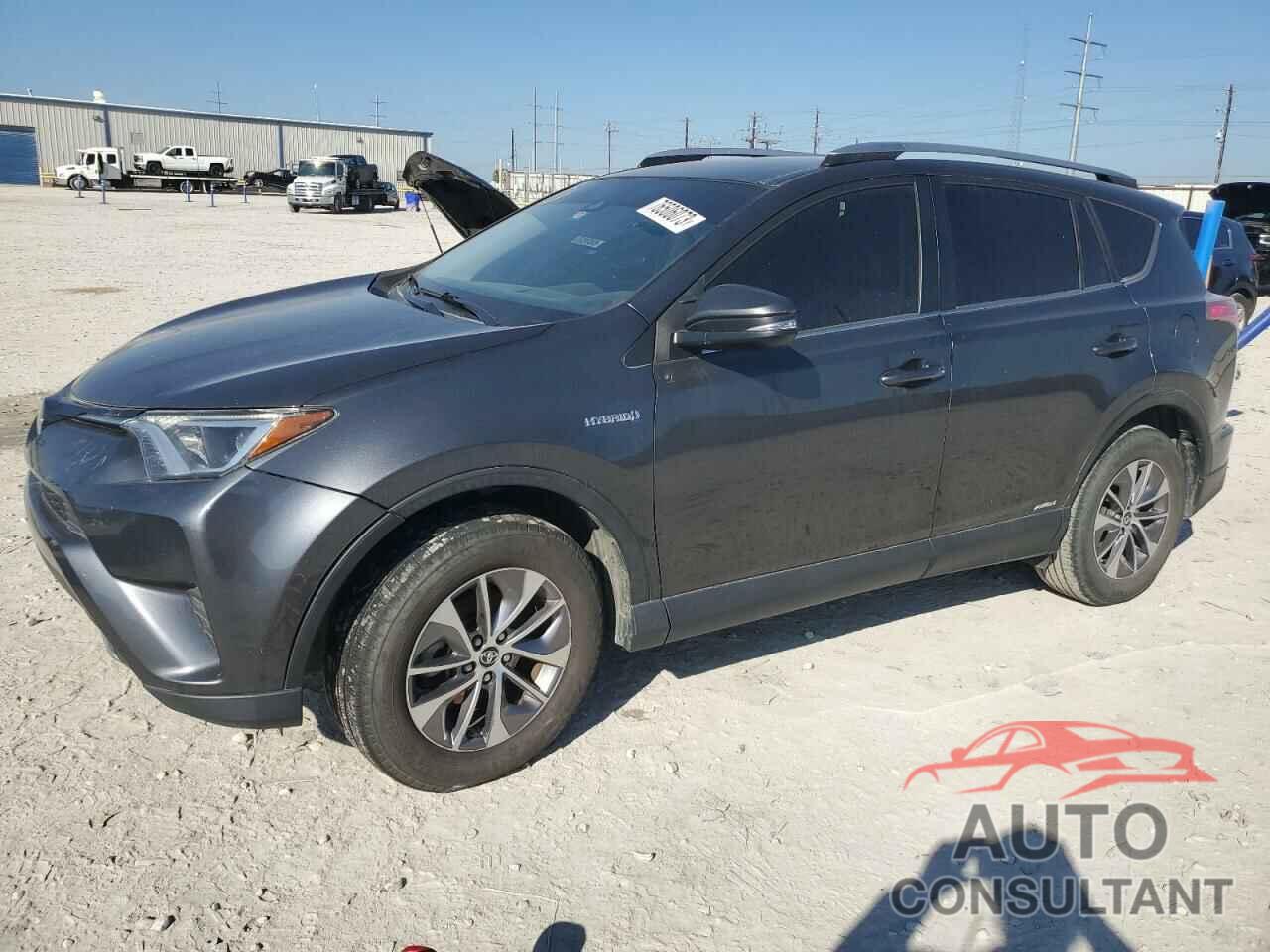 TOYOTA RAV4 2018 - JTMRJREV8JD198897