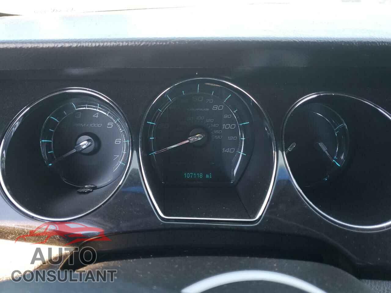 FORD TAURUS 2011 - 1FAHP2FW1BG183768