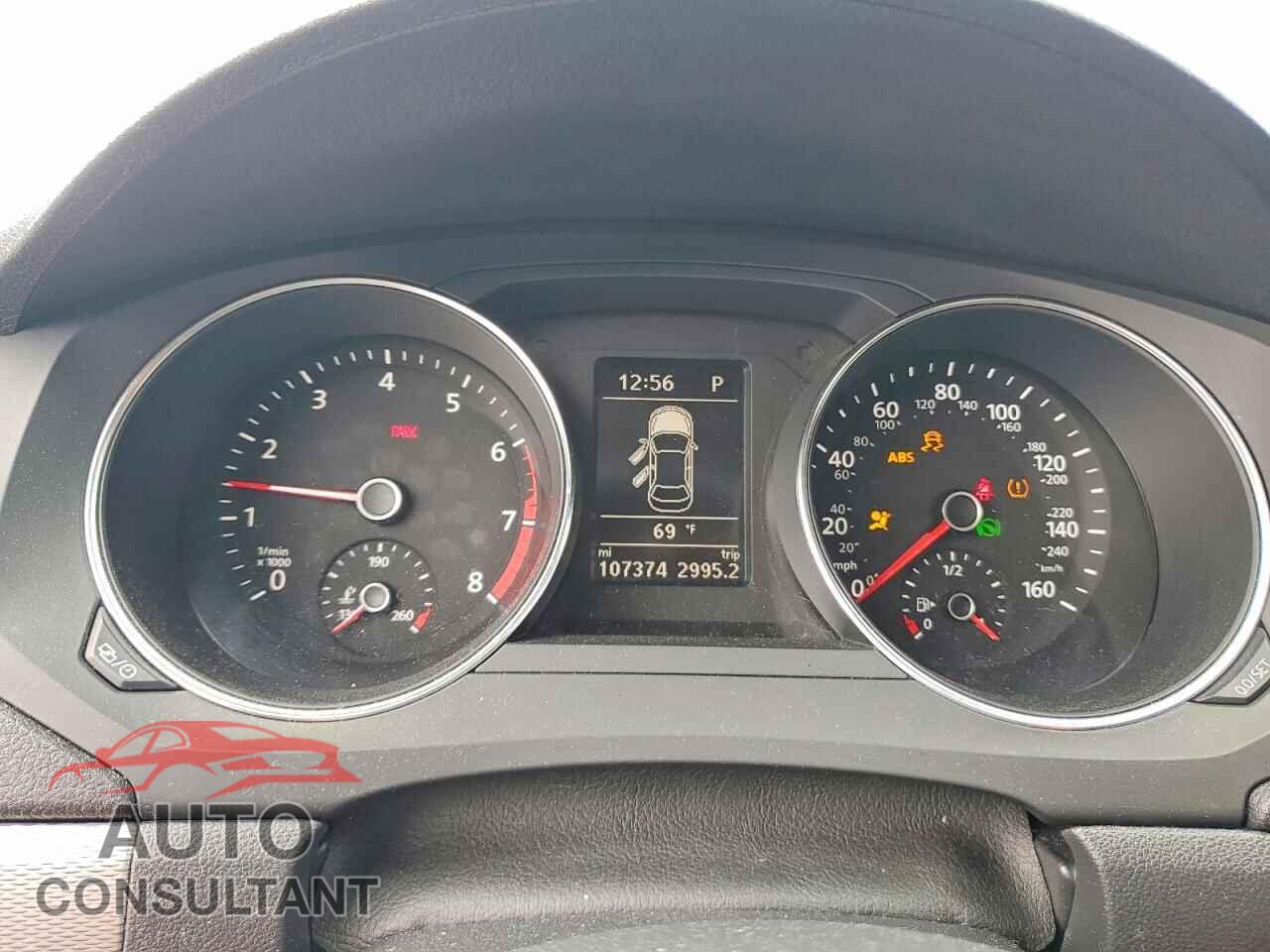 VOLKSWAGEN JETTA 2017 - 3VWDB7AJ8HM295012