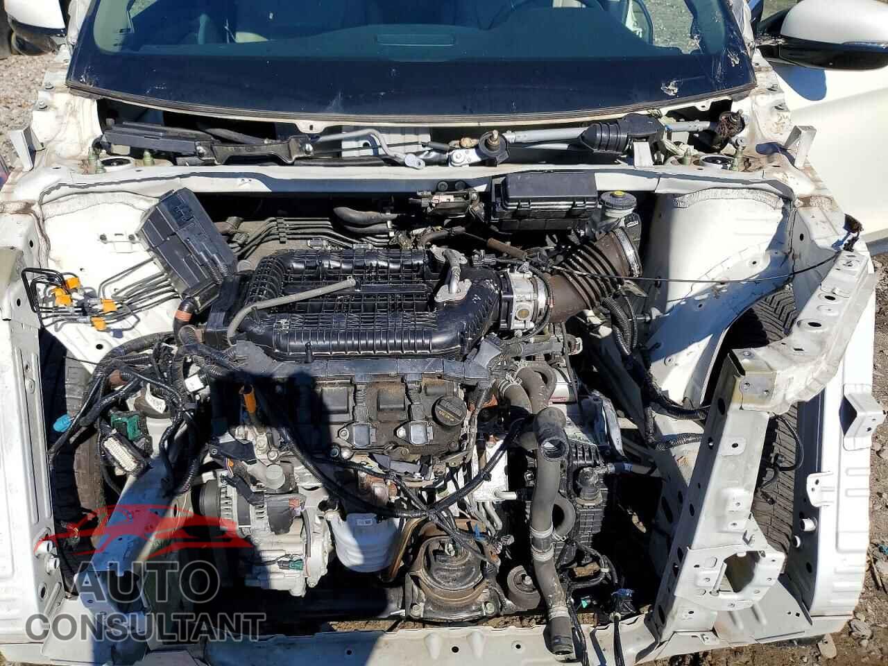 HONDA PILOT 2017 - 5FNYF6H96HB026218