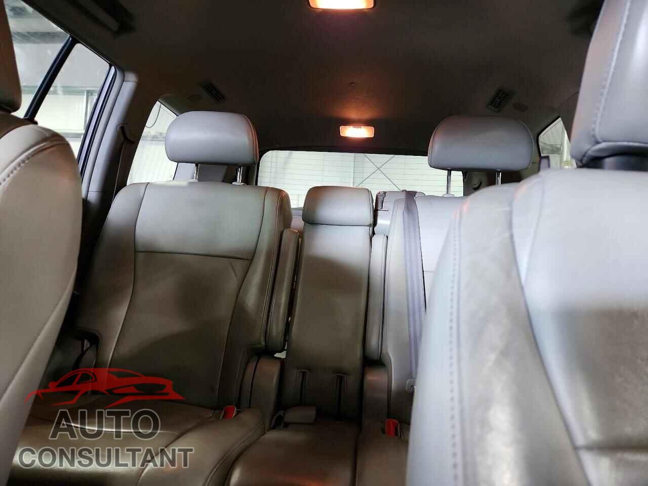TOYOTA HIGHLANDER 2013 - 5TDBK3EH8DS210383