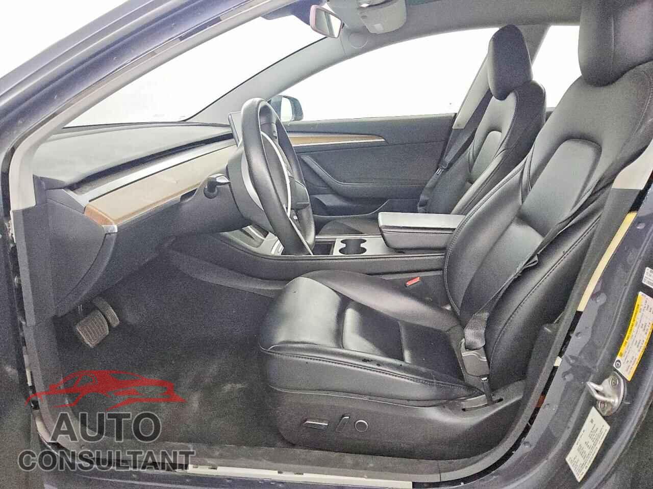 TESLA MODEL 3 2023 - 5YJ3E1EA7PF447779