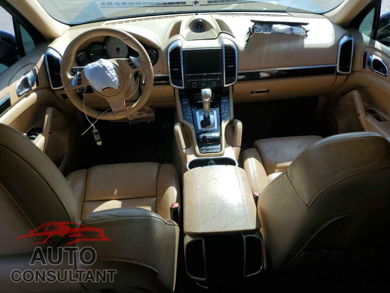PORSCHE CAYENNE 2012 - WP1AB2A25CLA44300