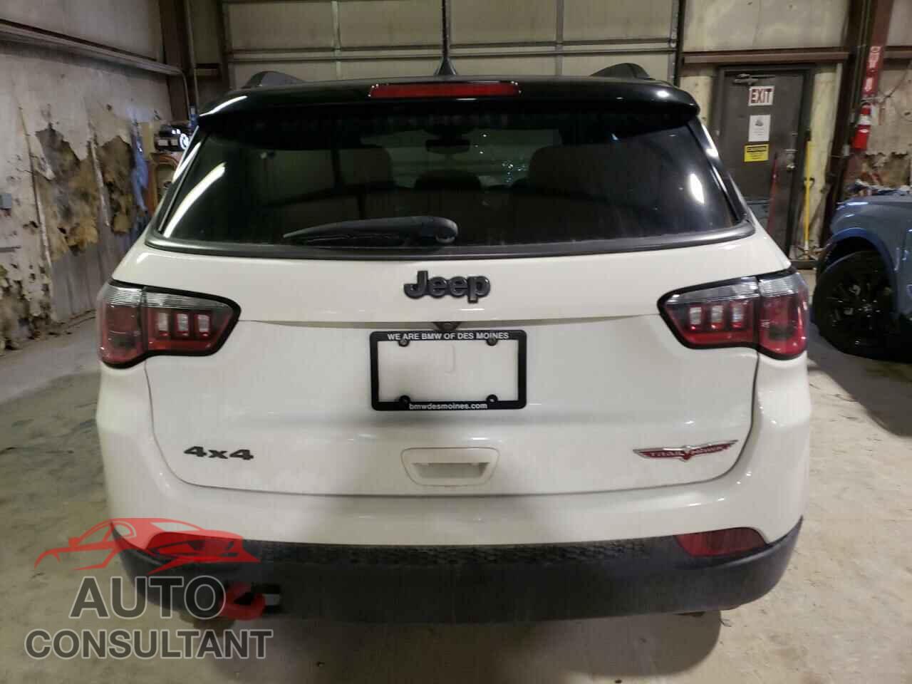 JEEP COMPASS 2017 - 3C4NJDDB9HT635657