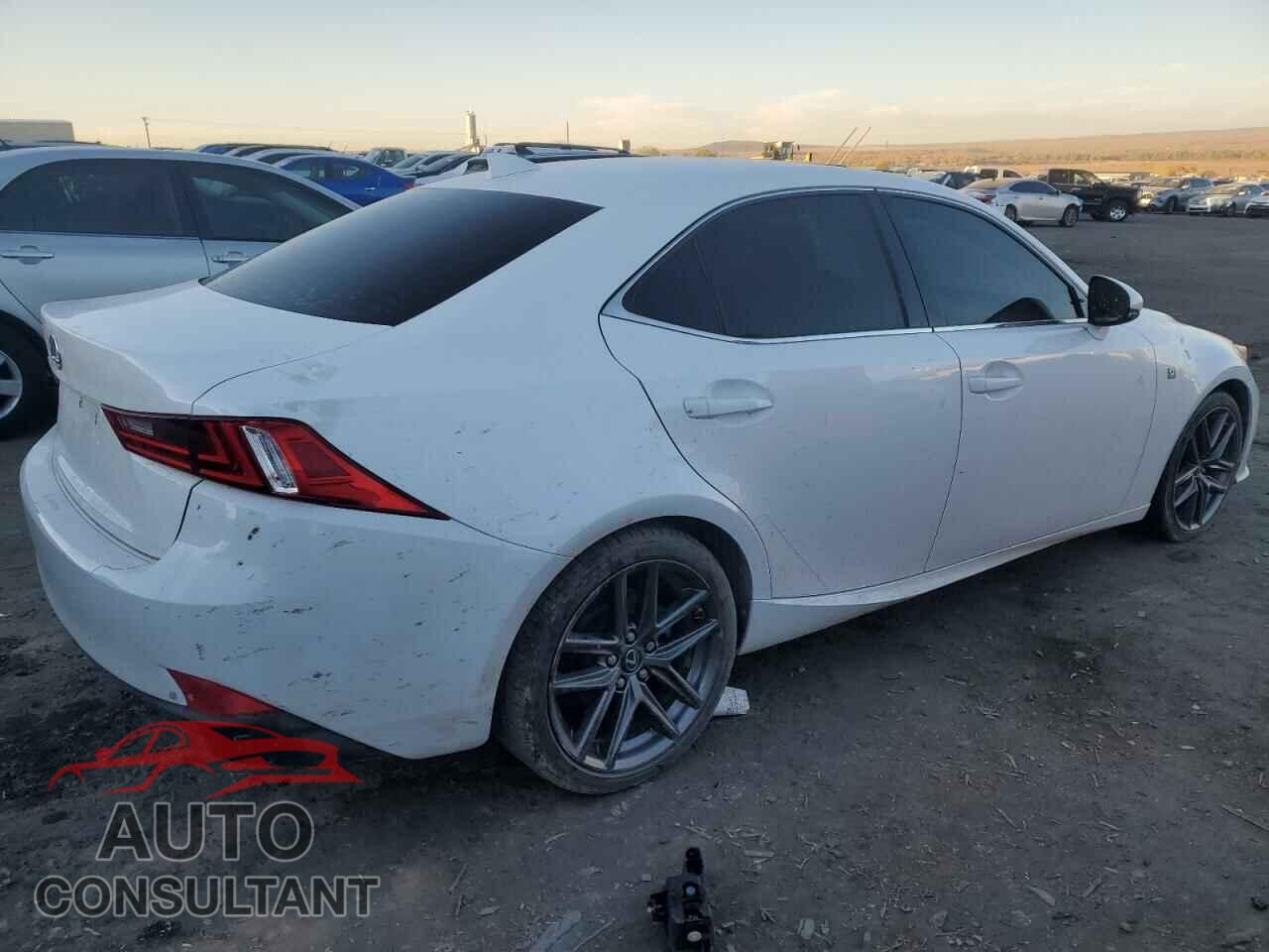 LEXUS IS 2014 - JTHBF1D25E5039720