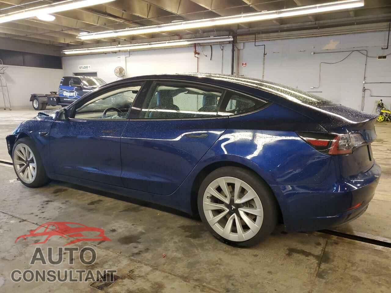 TESLA MODEL 3 2022 - 5YJ3E1EA8NF190872