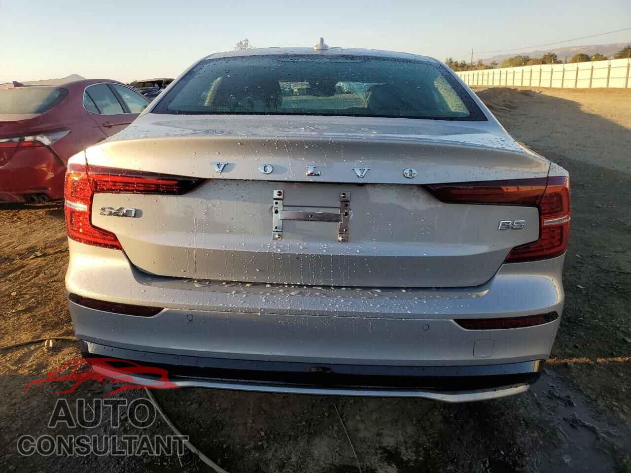 VOLVO S60 CORE 2024 - 7JRL12FK2RG321378