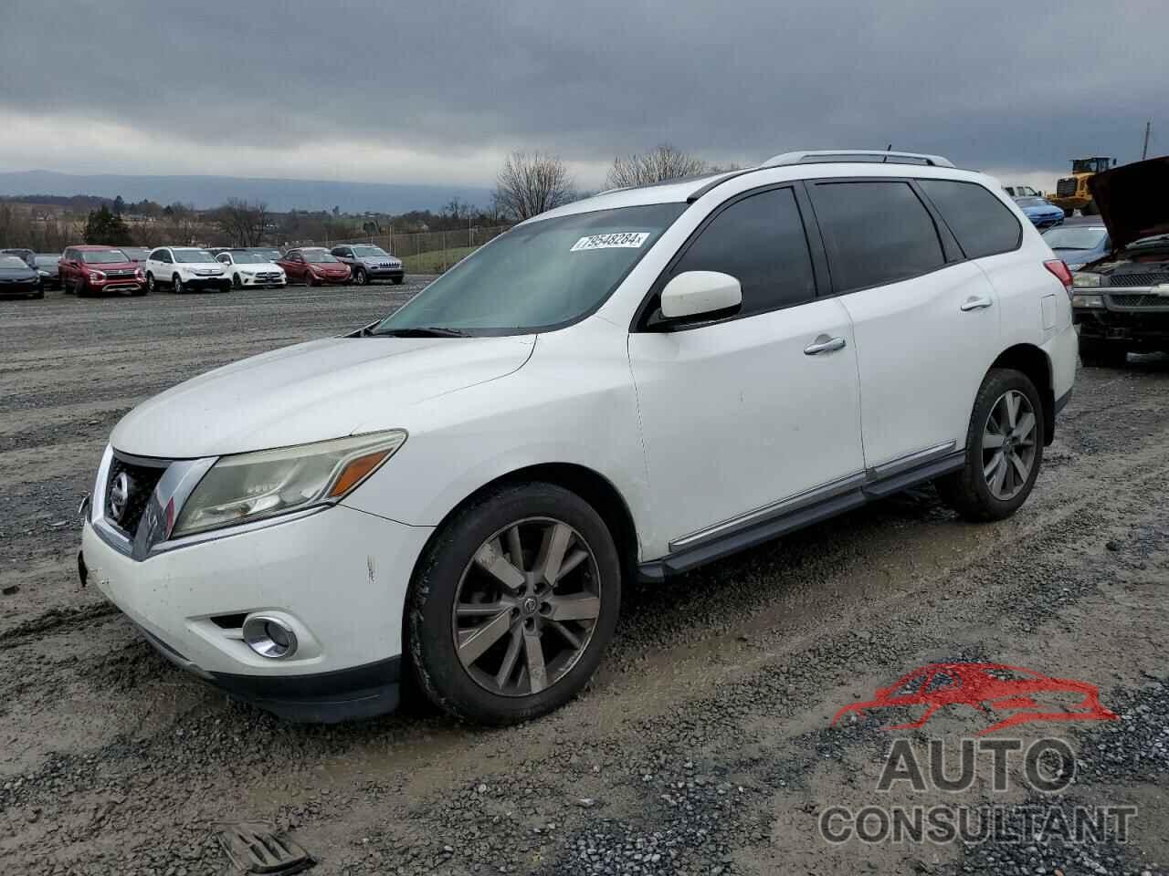 NISSAN PATHFINDER 2013 - 5N1AR2MM3DC675456