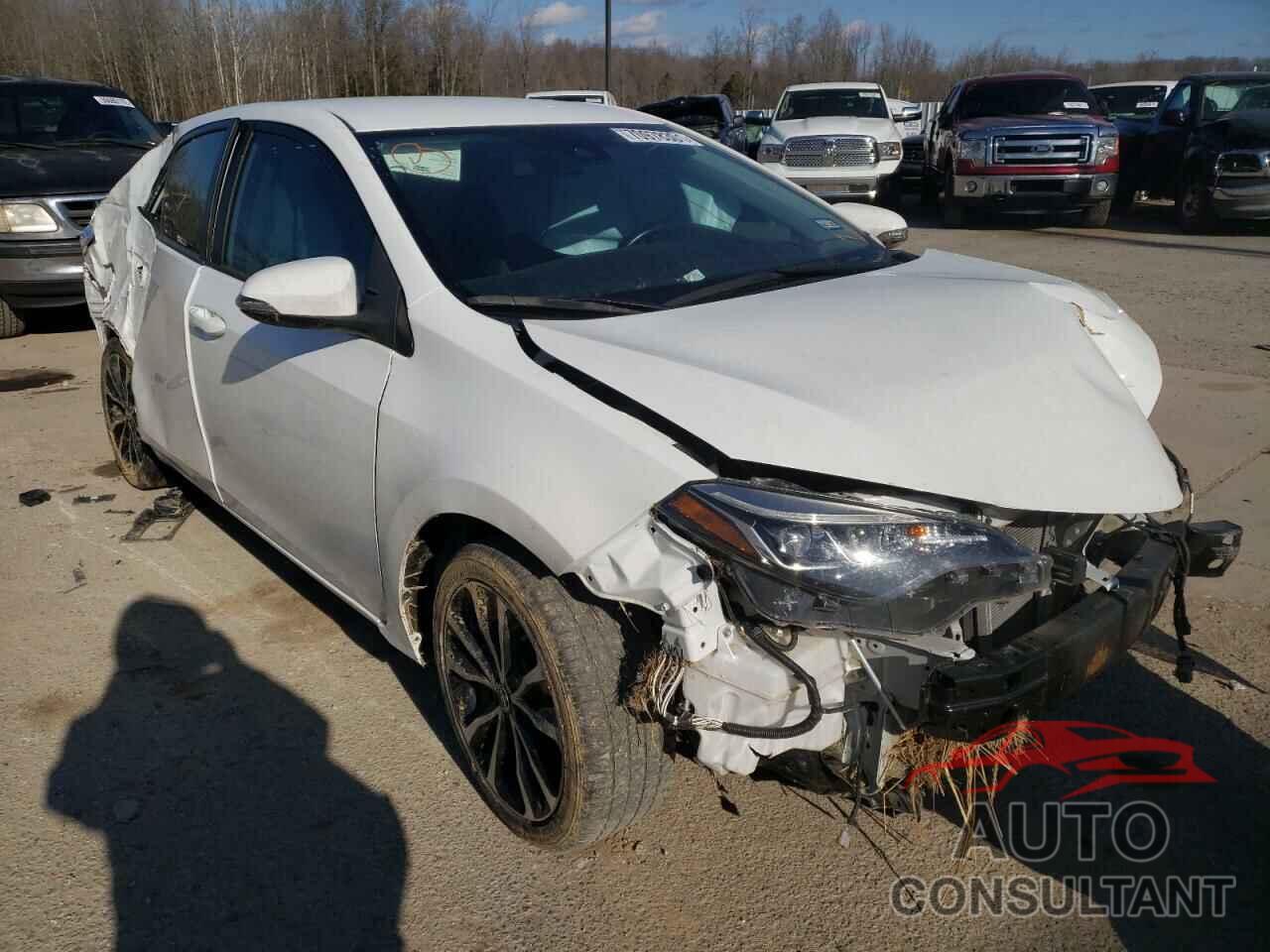 TOYOTA COROLLA 2019 - 5YFBURHE1KP863061
