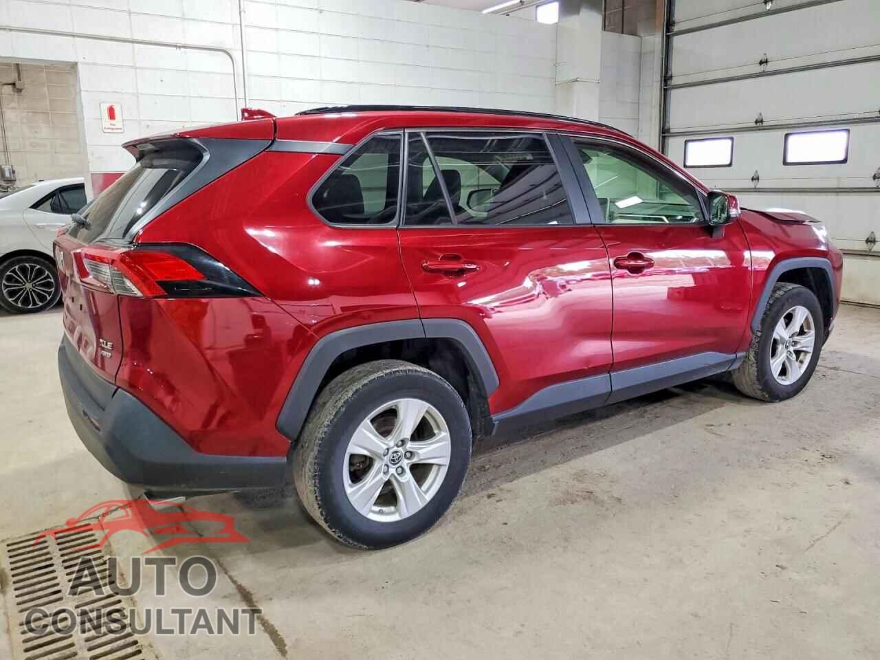 TOYOTA RAV4 2019 - JTMP1RFV5KD017567