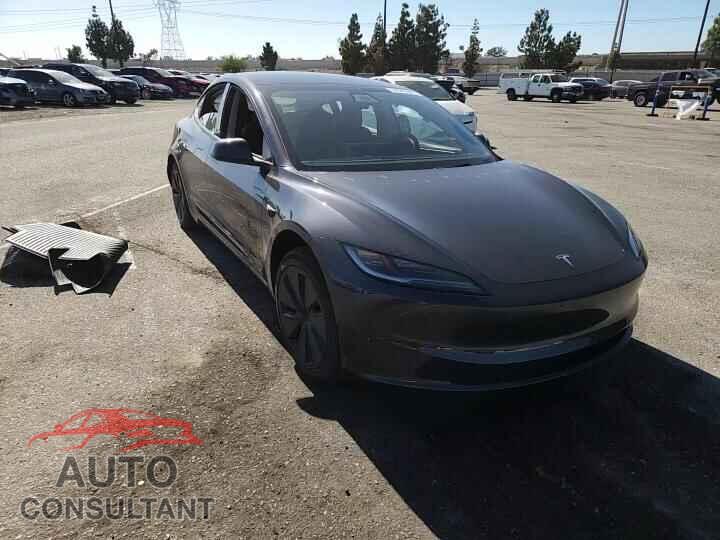 TESLA MODEL 3 2025 - 5YJ3E1EA2SF933487