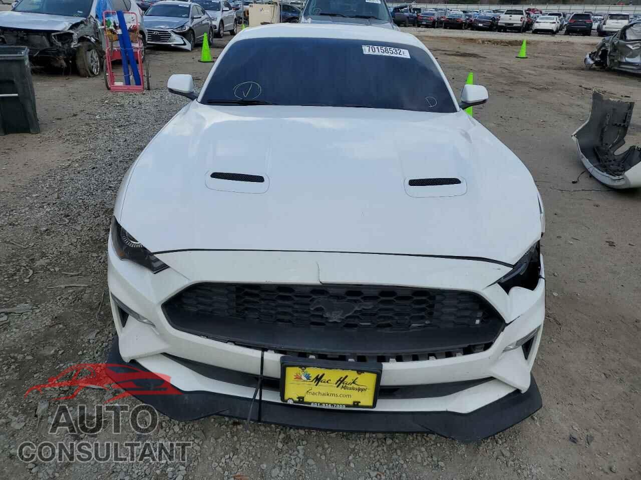 FORD MUSTANG 2018 - 1FA6P8TH0J5156149