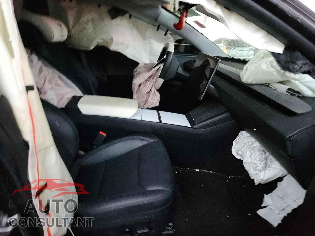 TESLA MODEL 3 2026 - 5YJ3E1EA0TF126421