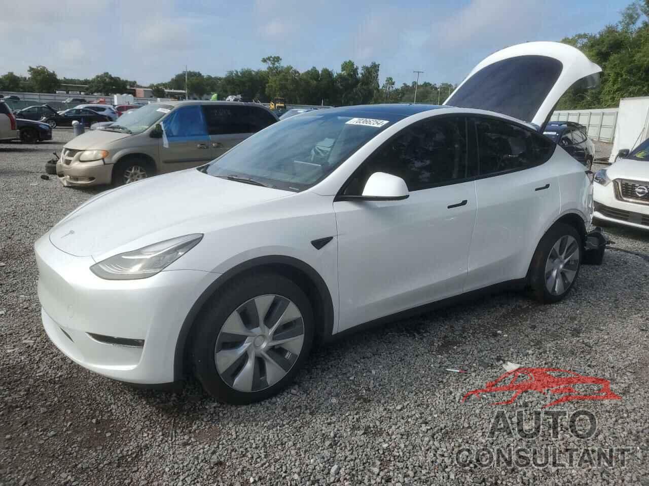 TESLA MODEL Y 2022 - 7SAYGDEE9NF425447