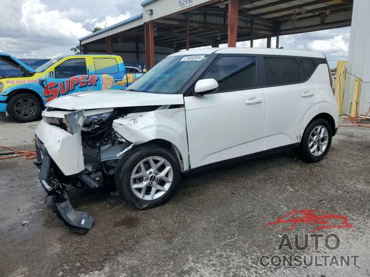 KIA SOUL 2023 - KNDJ23AU4P7217232