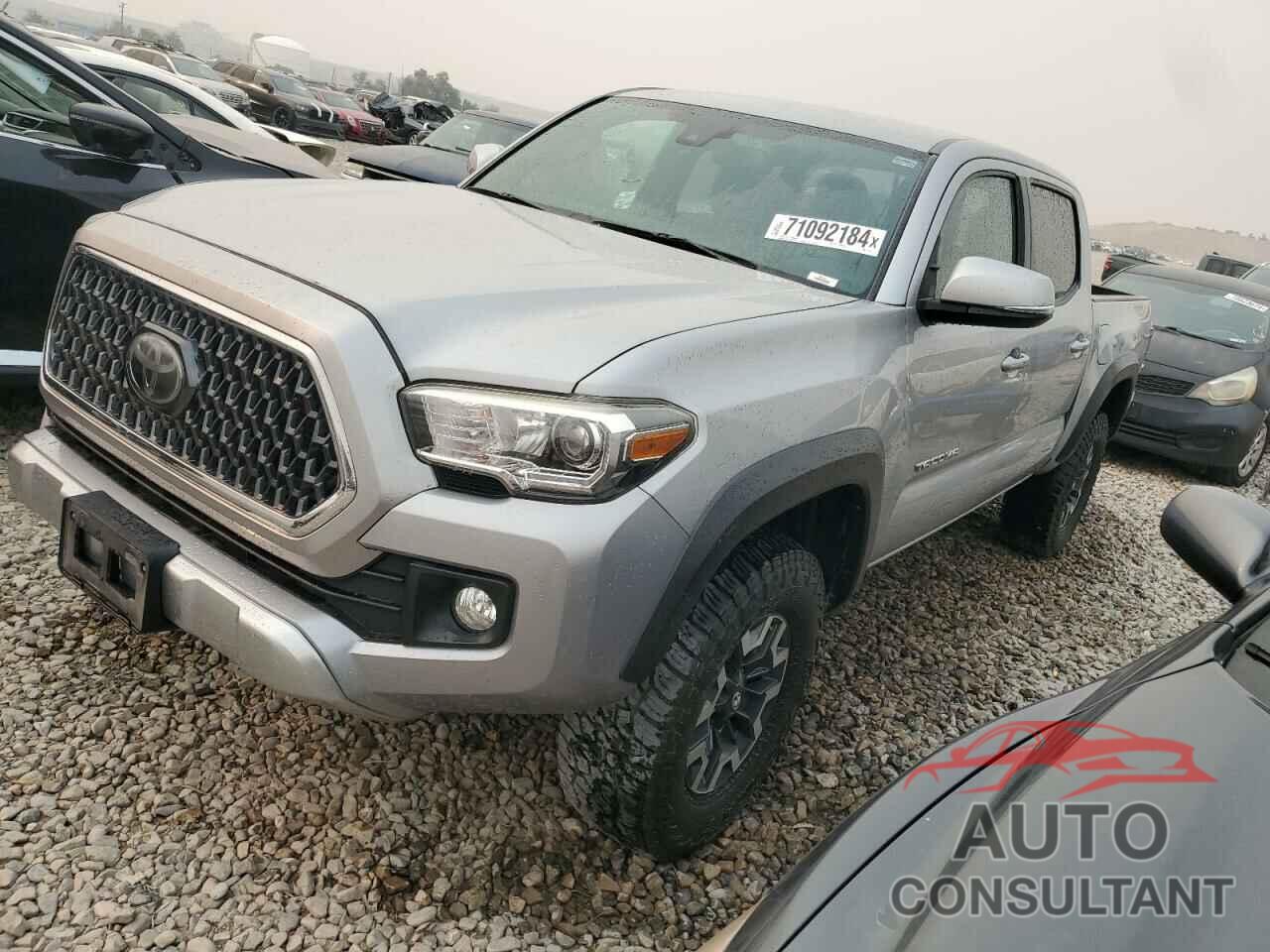 TOYOTA TACOMA 2018 - 3TMCZ5AN6JM157721