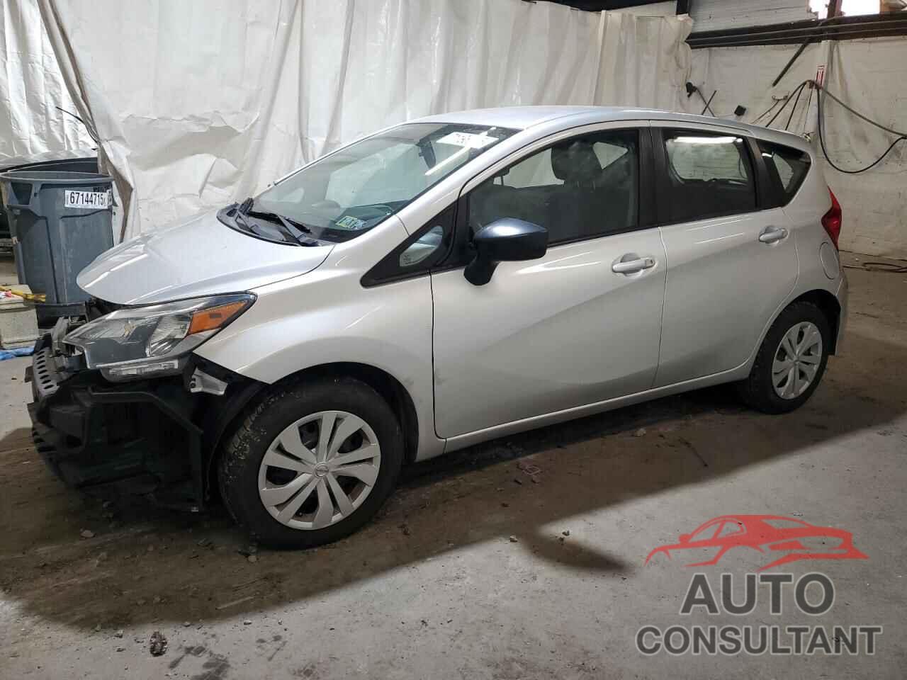NISSAN VERSA 2018 - 3N1CE2CP9JL355629
