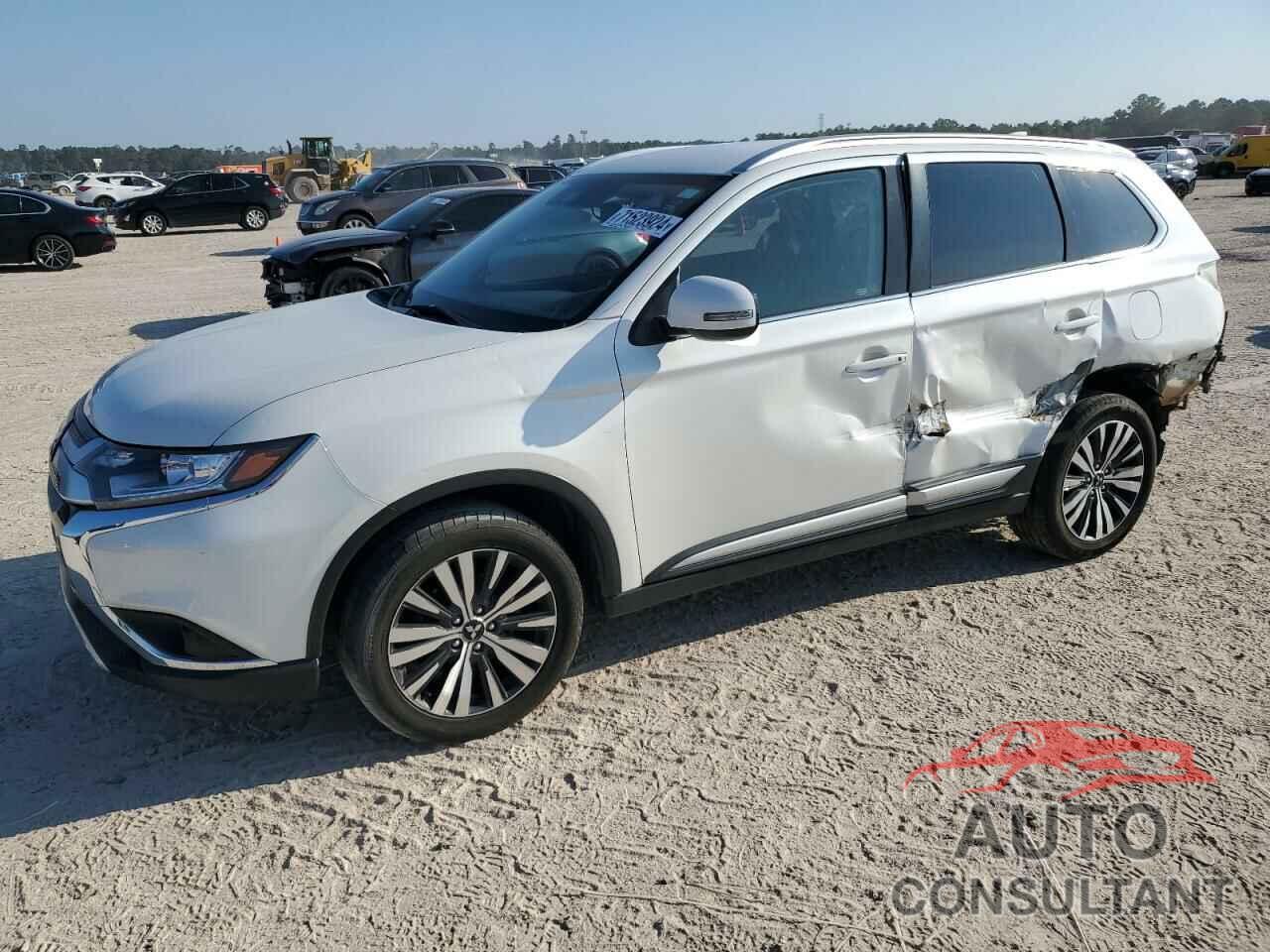 MITSUBISHI OUTLANDER 2020 - JA4AZ3A38LZ030006