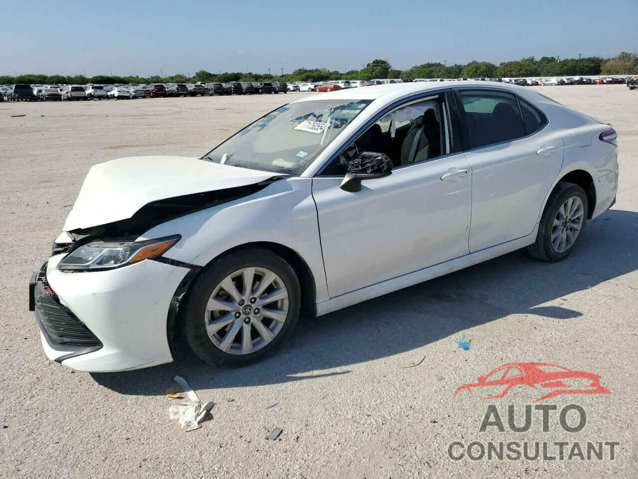 TOYOTA CAMRY 2020 - 4T1C11AK4LU302514