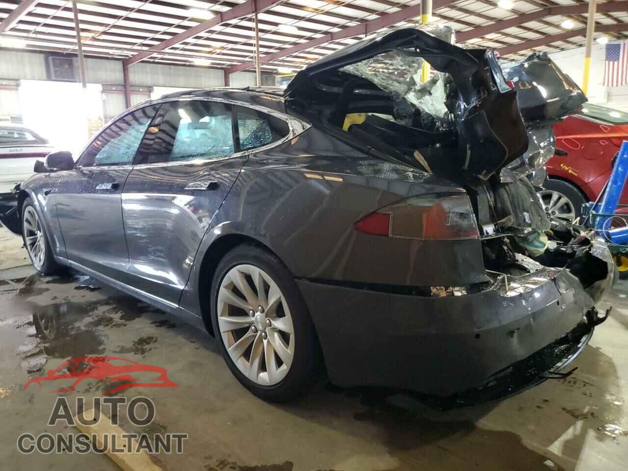 TESLA MODEL S 2016 - 5YJSA1E28GF173024