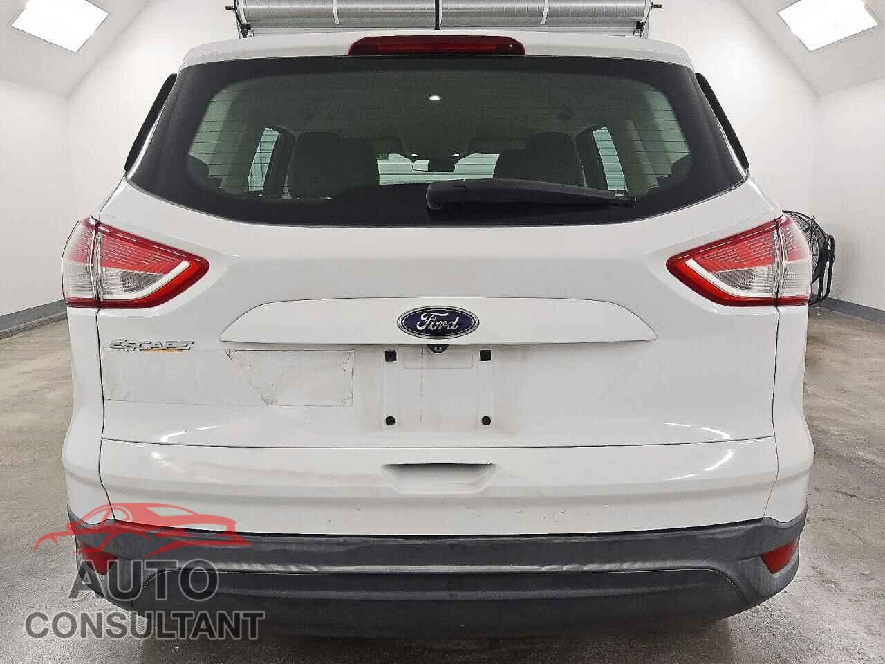 FORD ESCAPE 2015 - 1FMCU0F73FUB82909