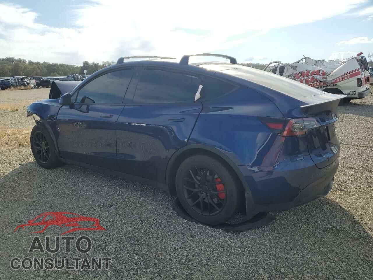 TESLA MODEL Y 2023 - 7SAYGDEFXPF787881