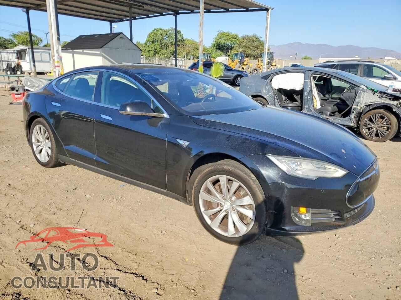 TESLA MODEL S 2015 - 5YJSA4H19FFP76180