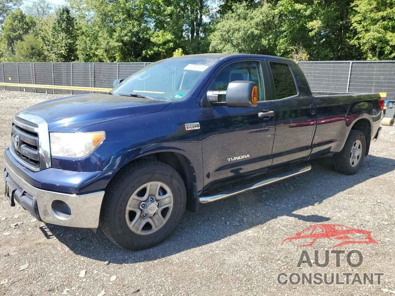 TOYOTA TUNDRA 2013 - 5TFCY5F19DX015838