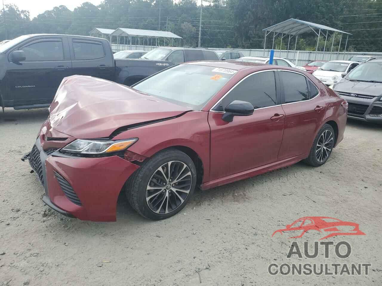 TOYOTA CAMRY 2018 - 4T1B11HK8JU522446