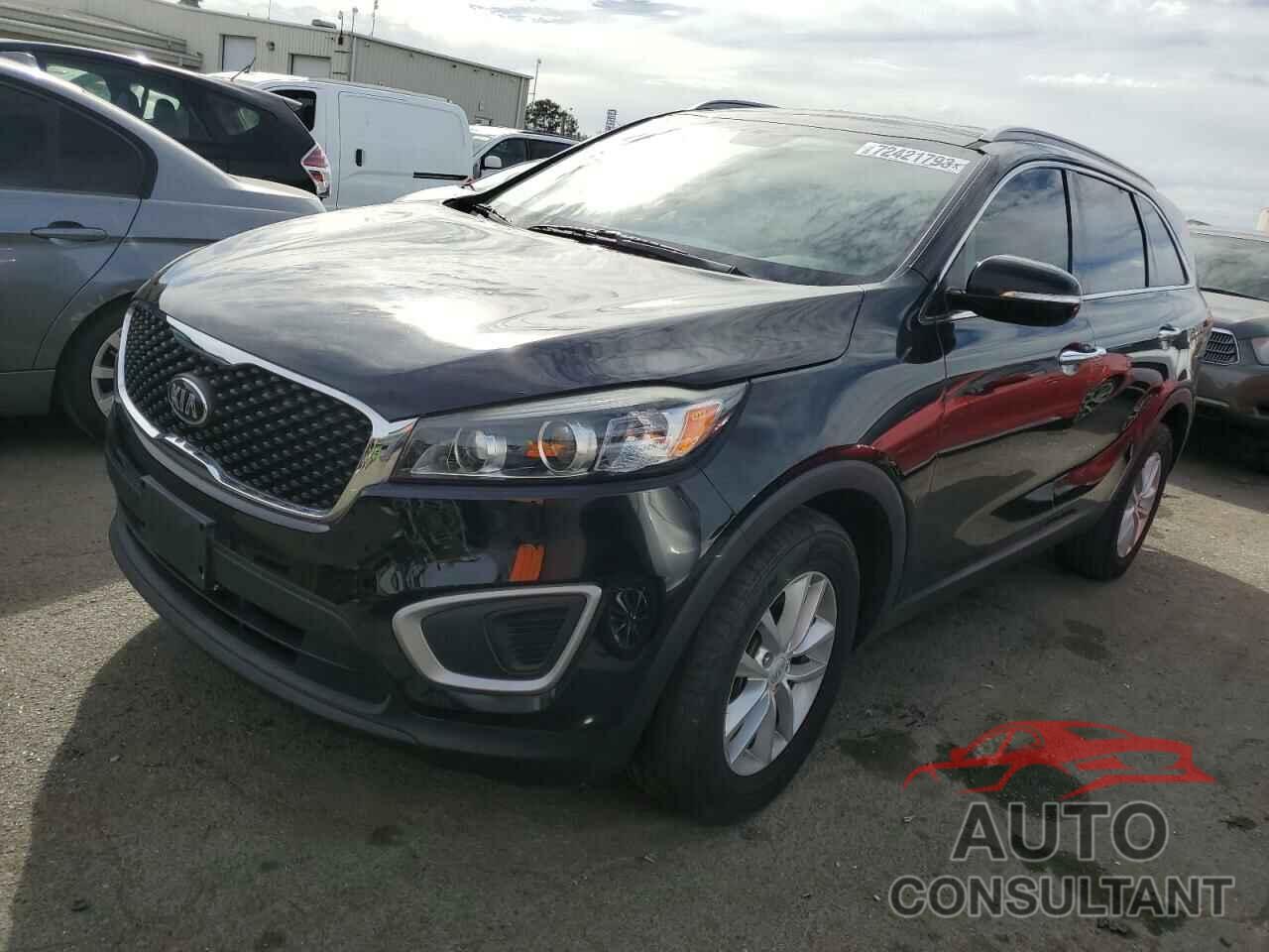 KIA SORENTO 2018 - 5XYPG4A31JG341963