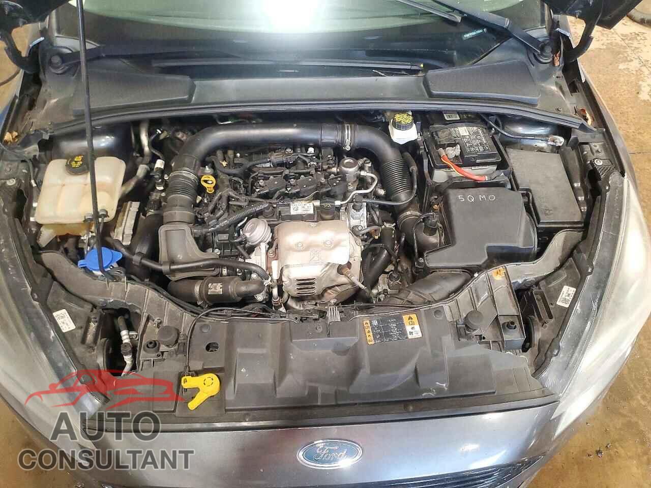 FORD FOCUS 2017 - 1FADP3FE2HL330644
