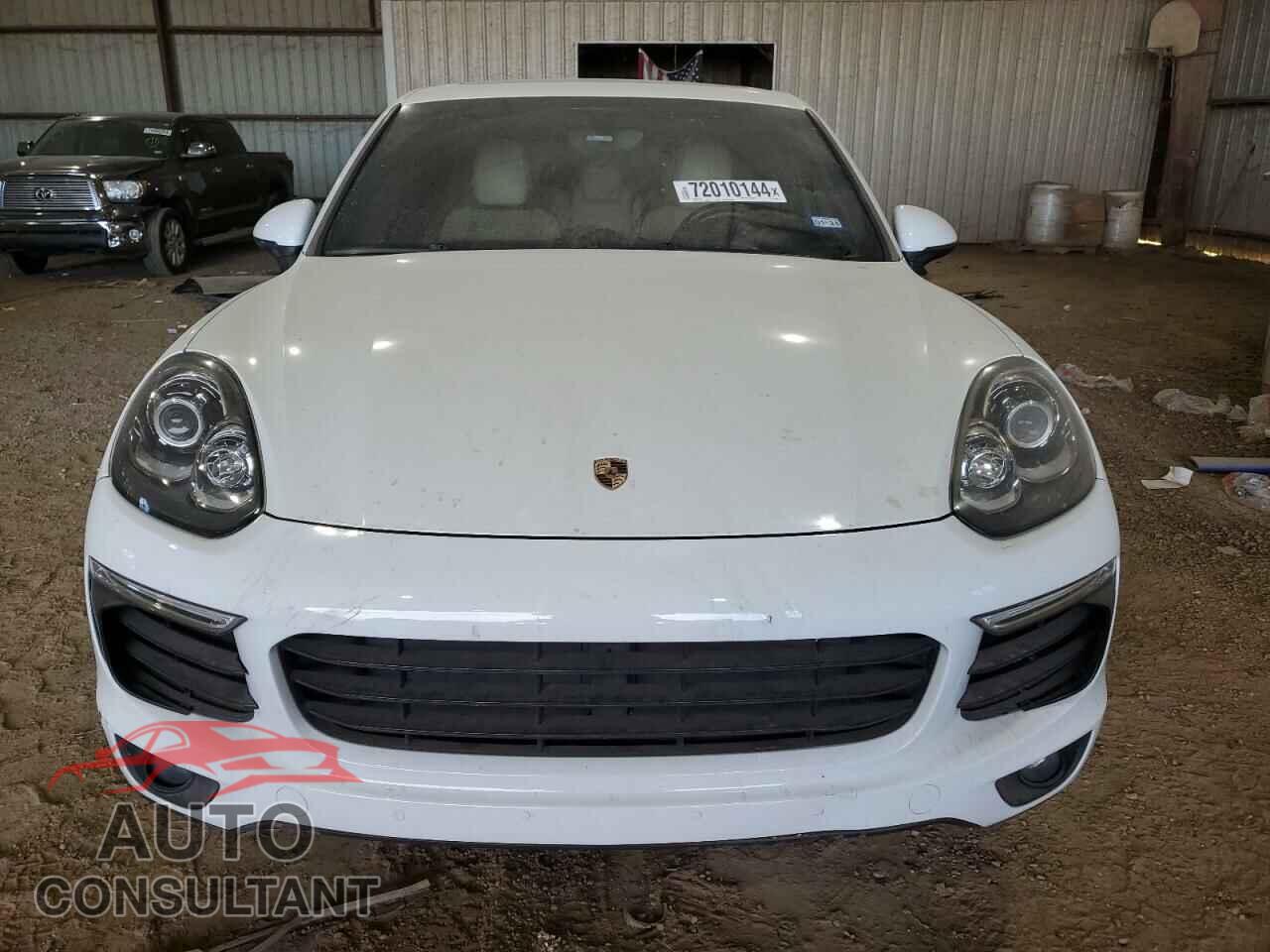 PORSCHE CAYENNE 2016 - WP1AA2A25GLA04971