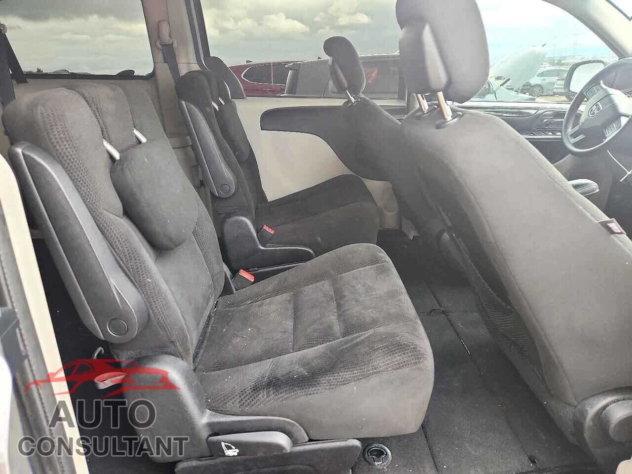DODGE CARAVAN 2016 - 2C4RDGBG0GR322717