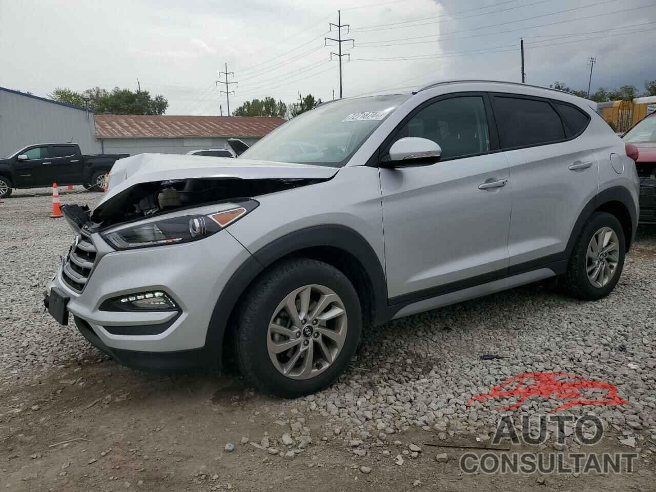 HYUNDAI TUCSON 2018 - KM8J33A49JU776678