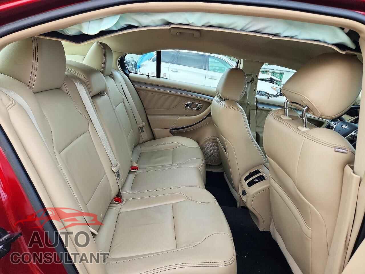 FORD TAURUS 2013 - 1FAHP2E83DG152186