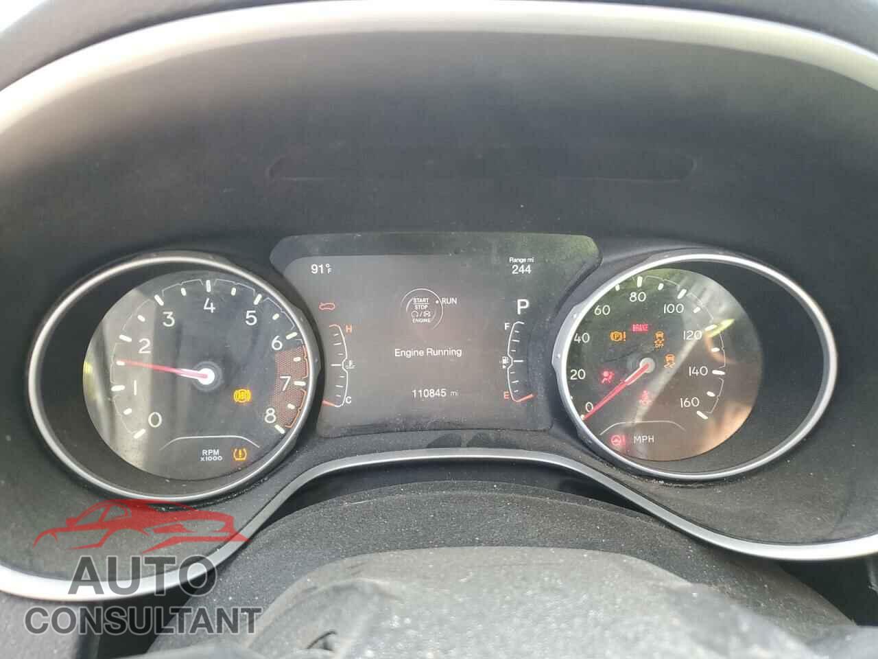 JEEP COMPASS 2018 - 3C4NJDBB3JT143182