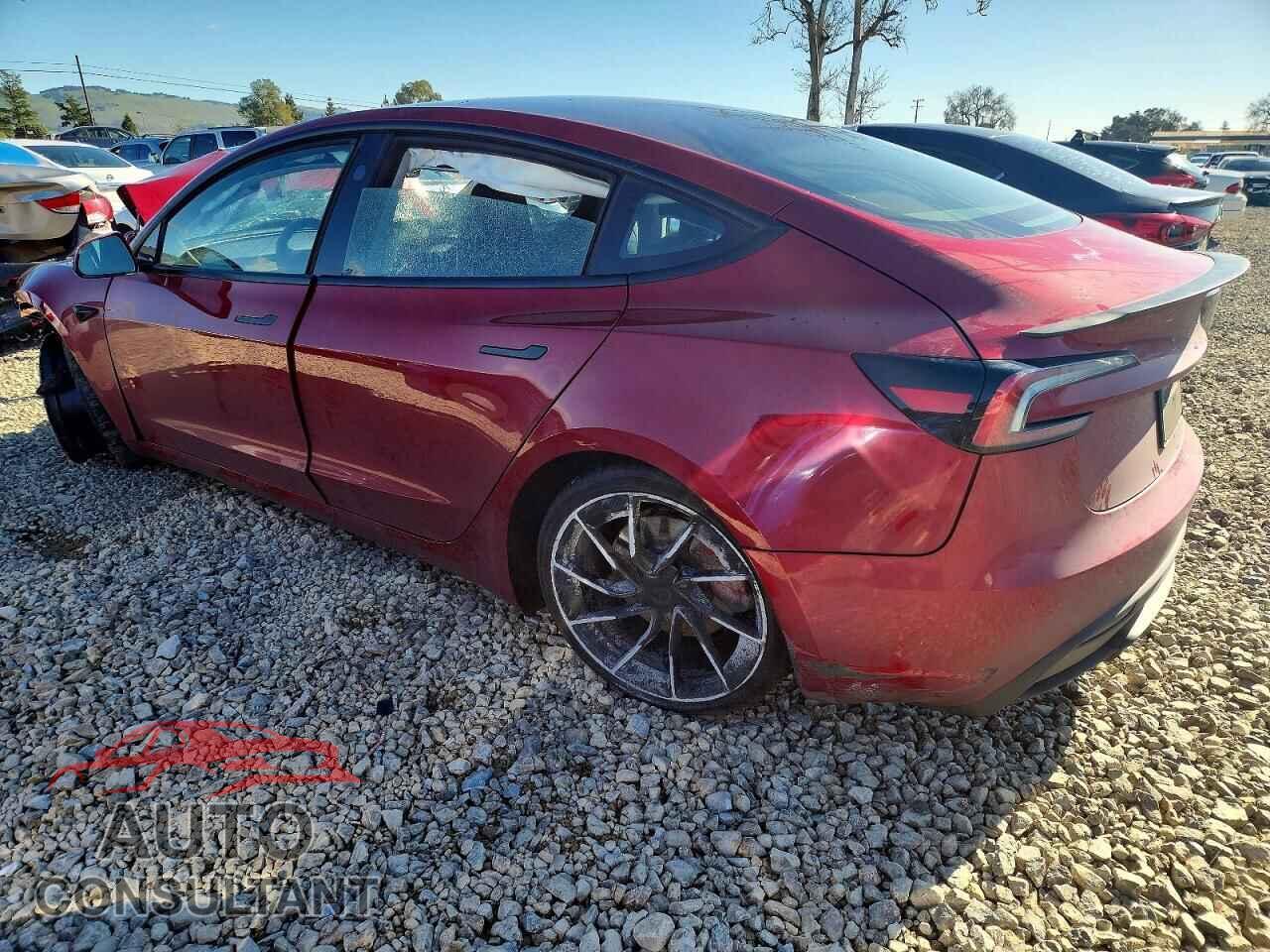 TESLA MODEL 3 2024 - 5YJ3E1ET1RF834378