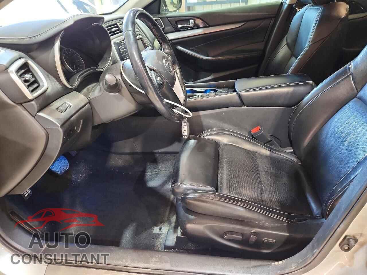 NISSAN MAXIMA 2017 - 1N4AA6AP2HC387781