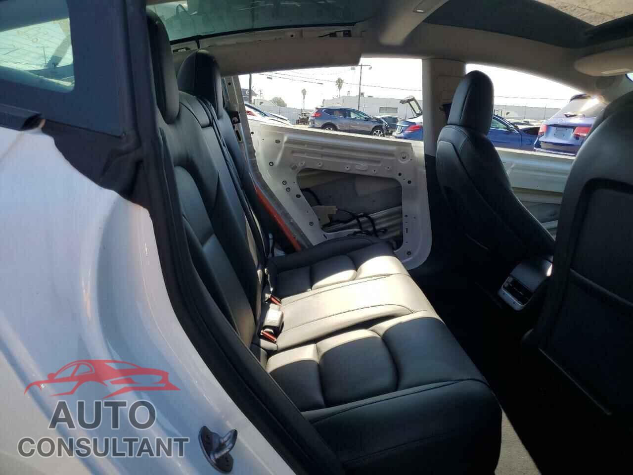 TESLA MODEL 3 2021 - 5YJ3E1EA0MF100418
