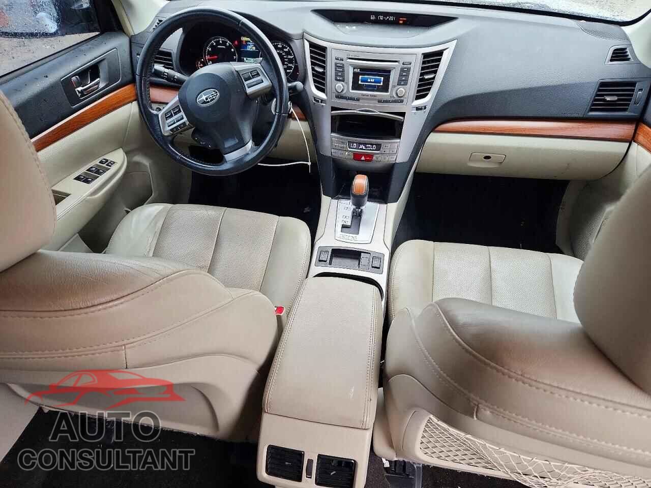 SUBARU OUTBACK 2013 - 4S4BRBKC1D3252017