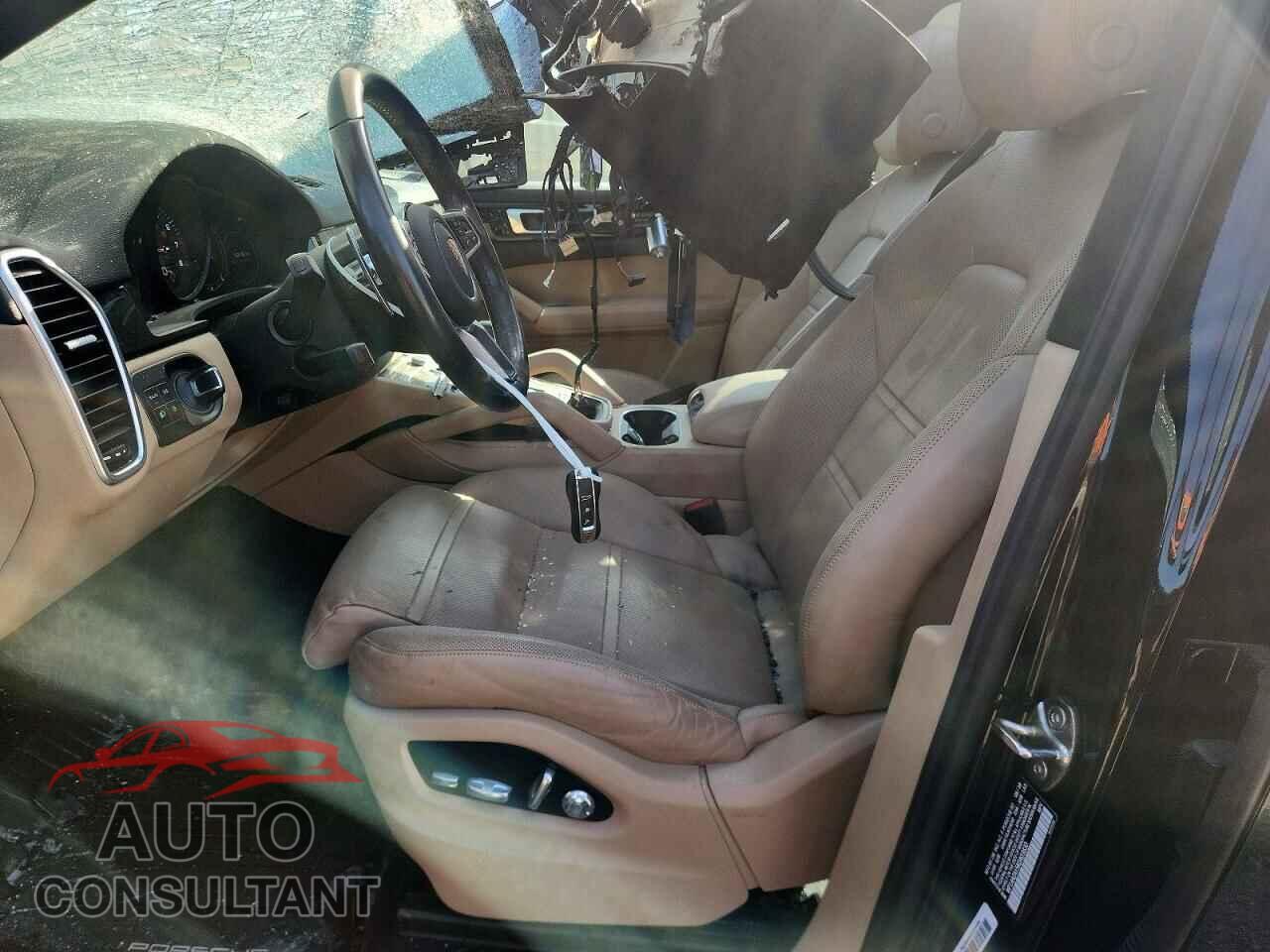 PORSCHE CAYENNE 2019 - WP1AA2AY5KDA03830