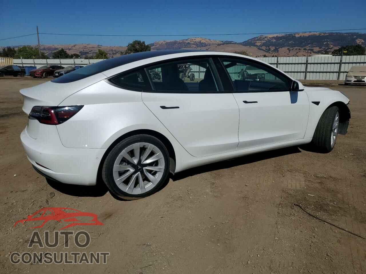 TESLA MODEL 3 2022 - 5YJ3E1EA1NF143862