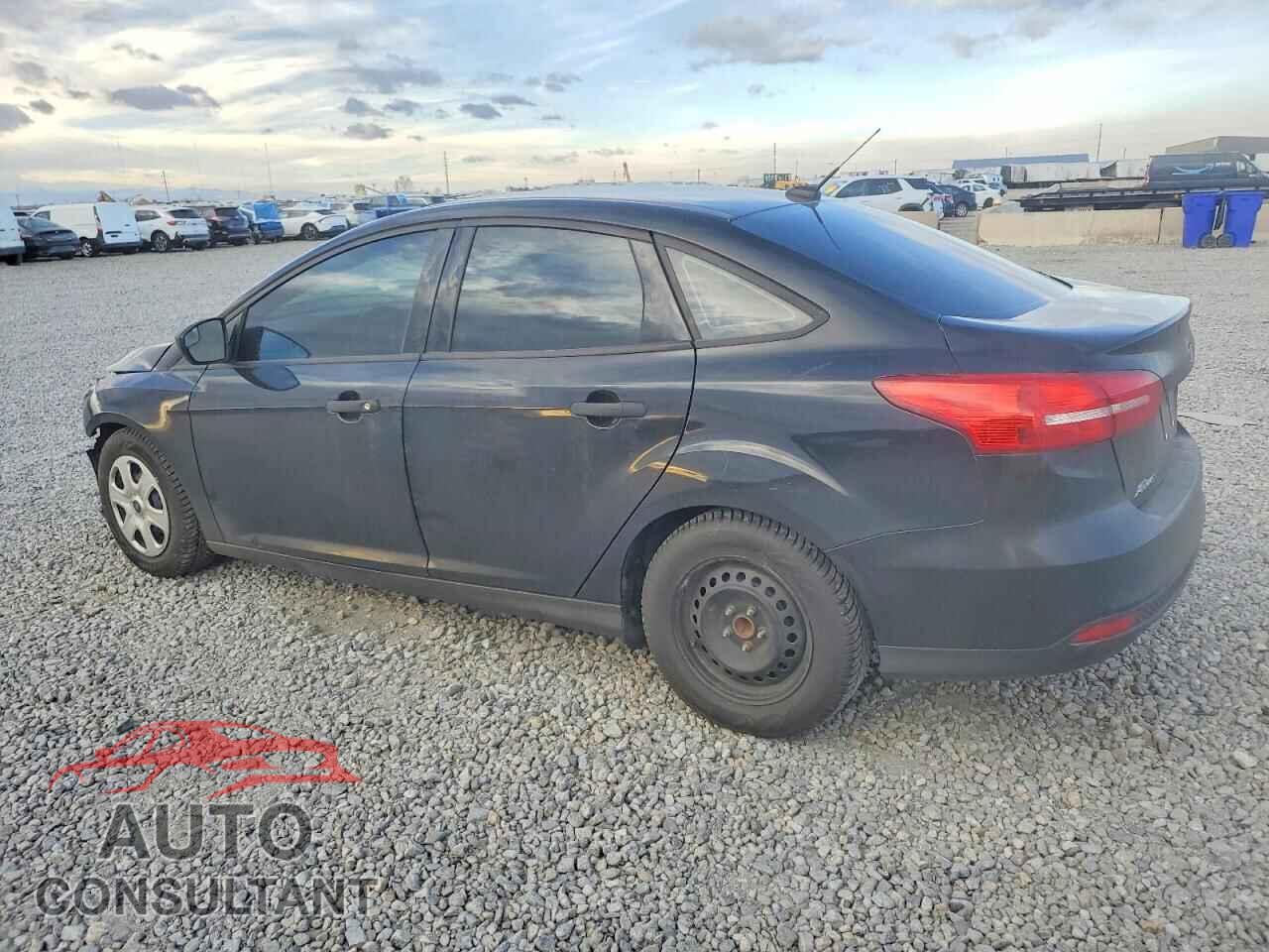 FORD FOCUS 2016 - 1FADP3E28GL225631