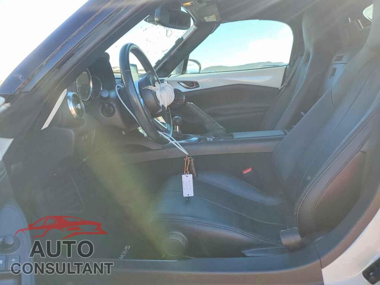 MAZDA MX5 2023 - JM1NDAD7XP0558035