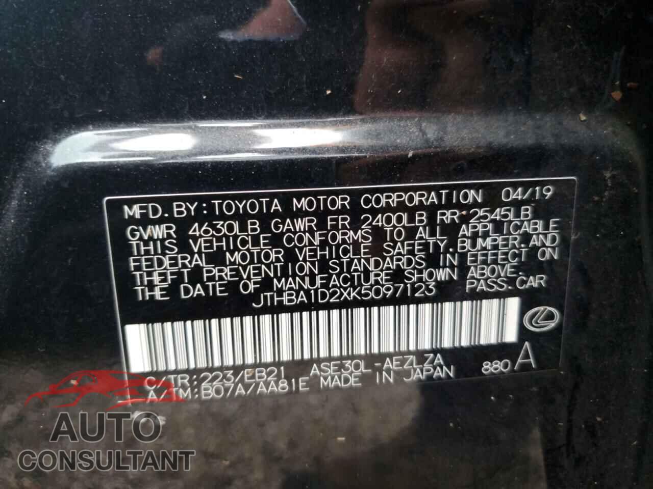 LEXUS IS 2019 - JTHBA1D2XK5097123