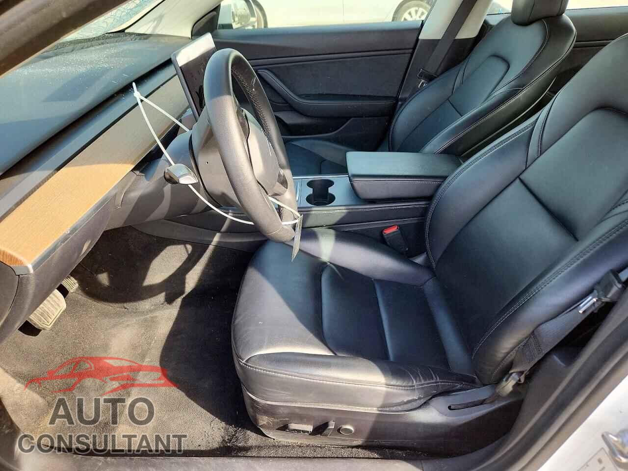 TESLA MODEL 3 2021 - 5YJ3E1EB7MF859835
