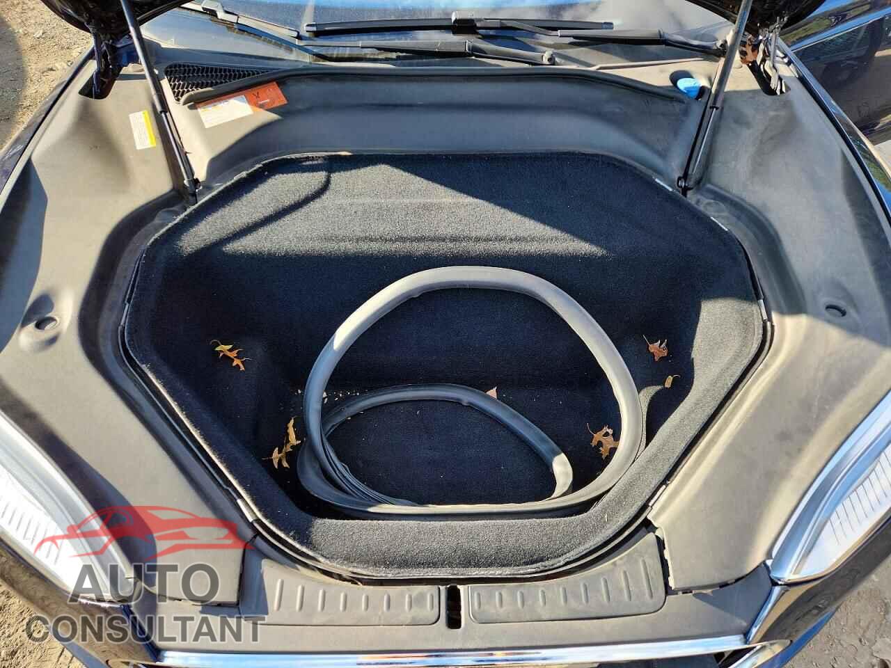 TESLA MODEL S 2015 - 5YJSA1H28FF087531